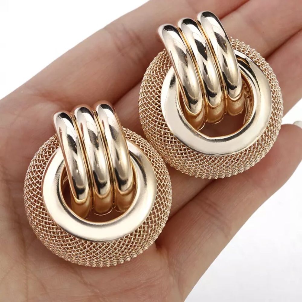 NEW 18k gold plated Earrings